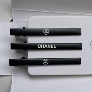 CHANEL Set of 3 Hair Pins